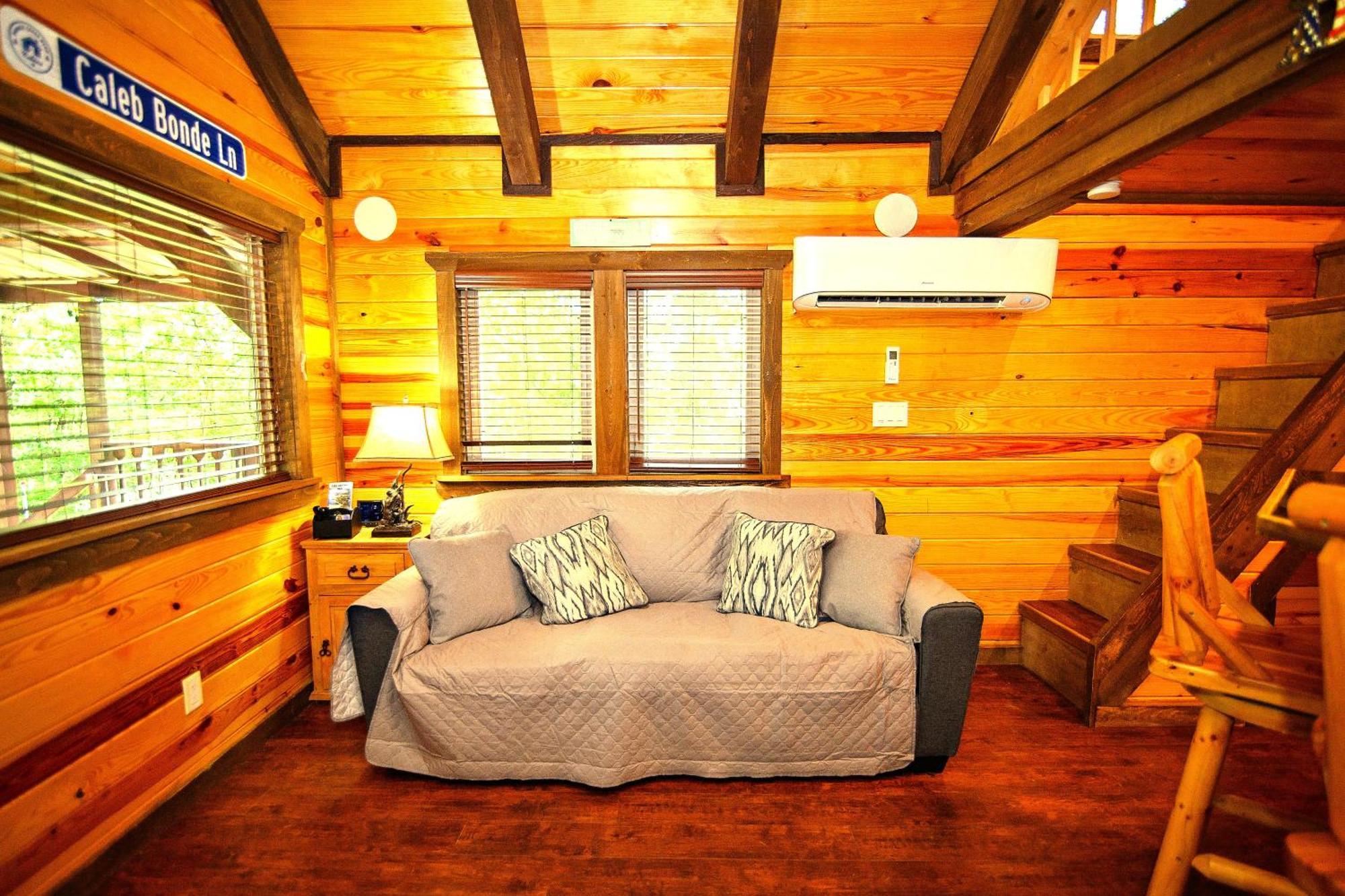 The Codex - Parker Creek Bend Cabins เมอร์ฟรีสโบโร ภายนอก รูปภาพ