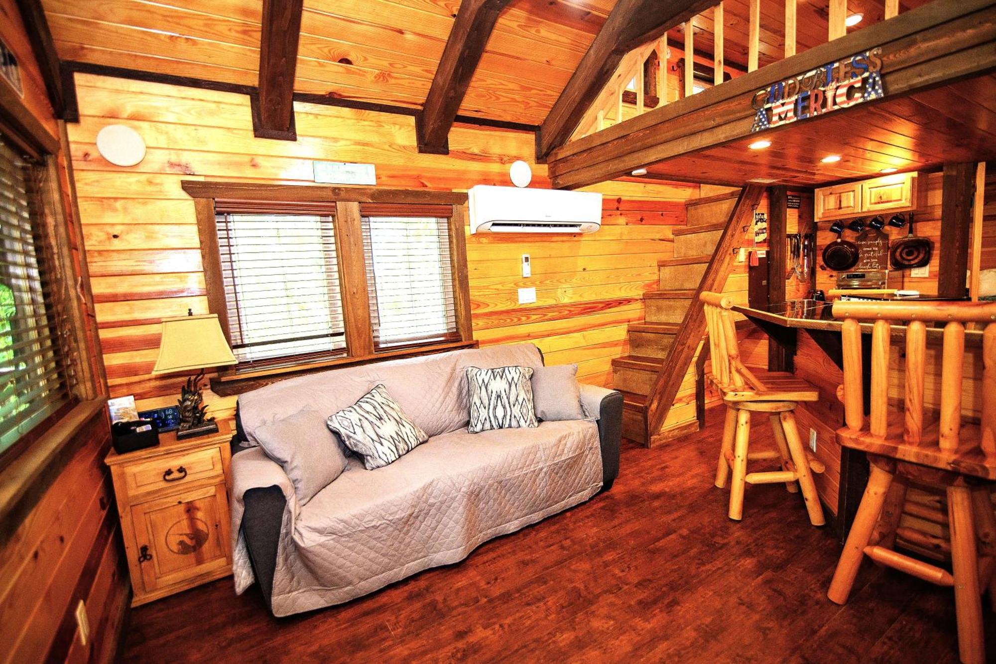 The Codex - Parker Creek Bend Cabins เมอร์ฟรีสโบโร ภายนอก รูปภาพ