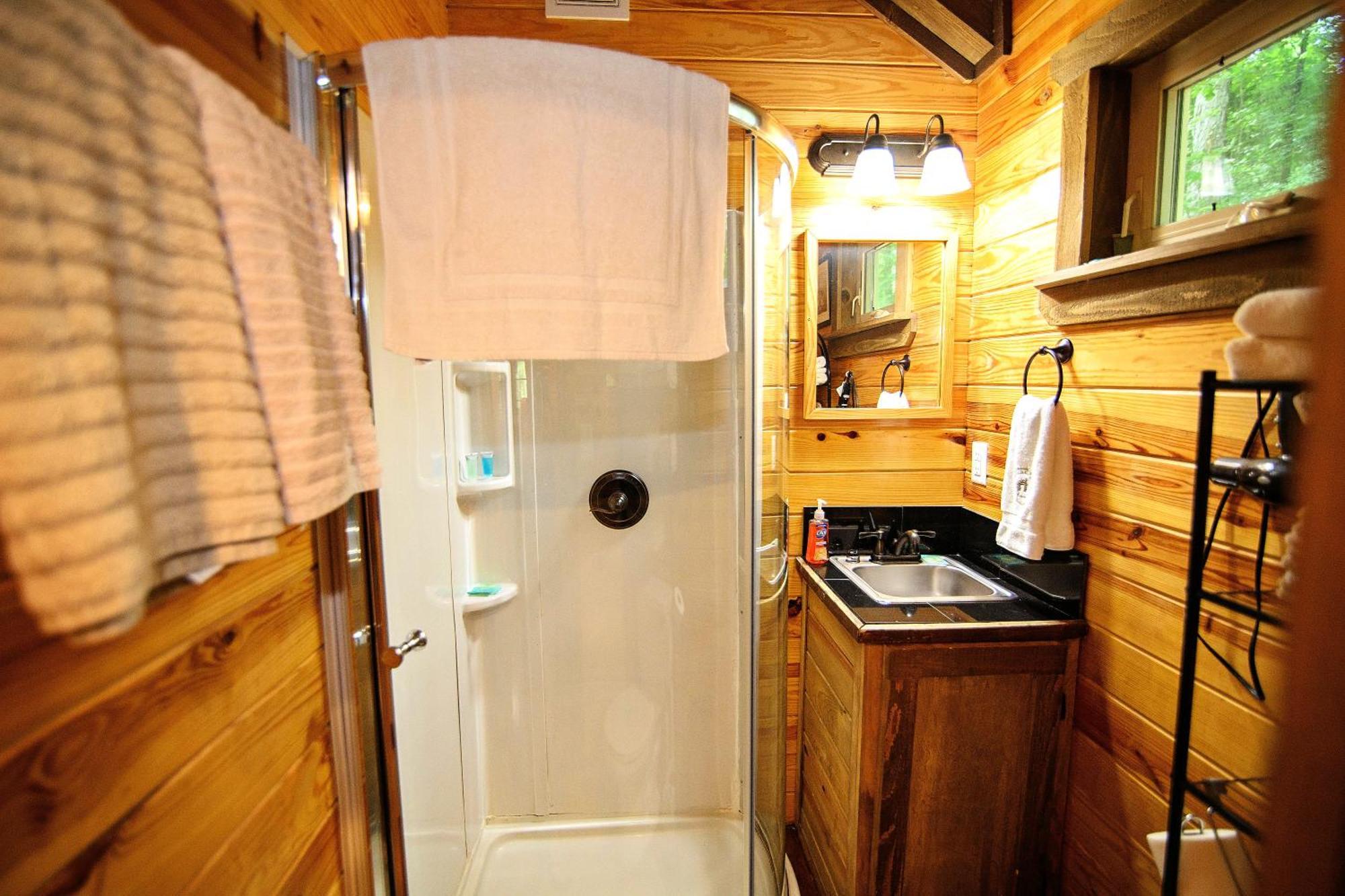 The Codex - Parker Creek Bend Cabins เมอร์ฟรีสโบโร ภายนอก รูปภาพ