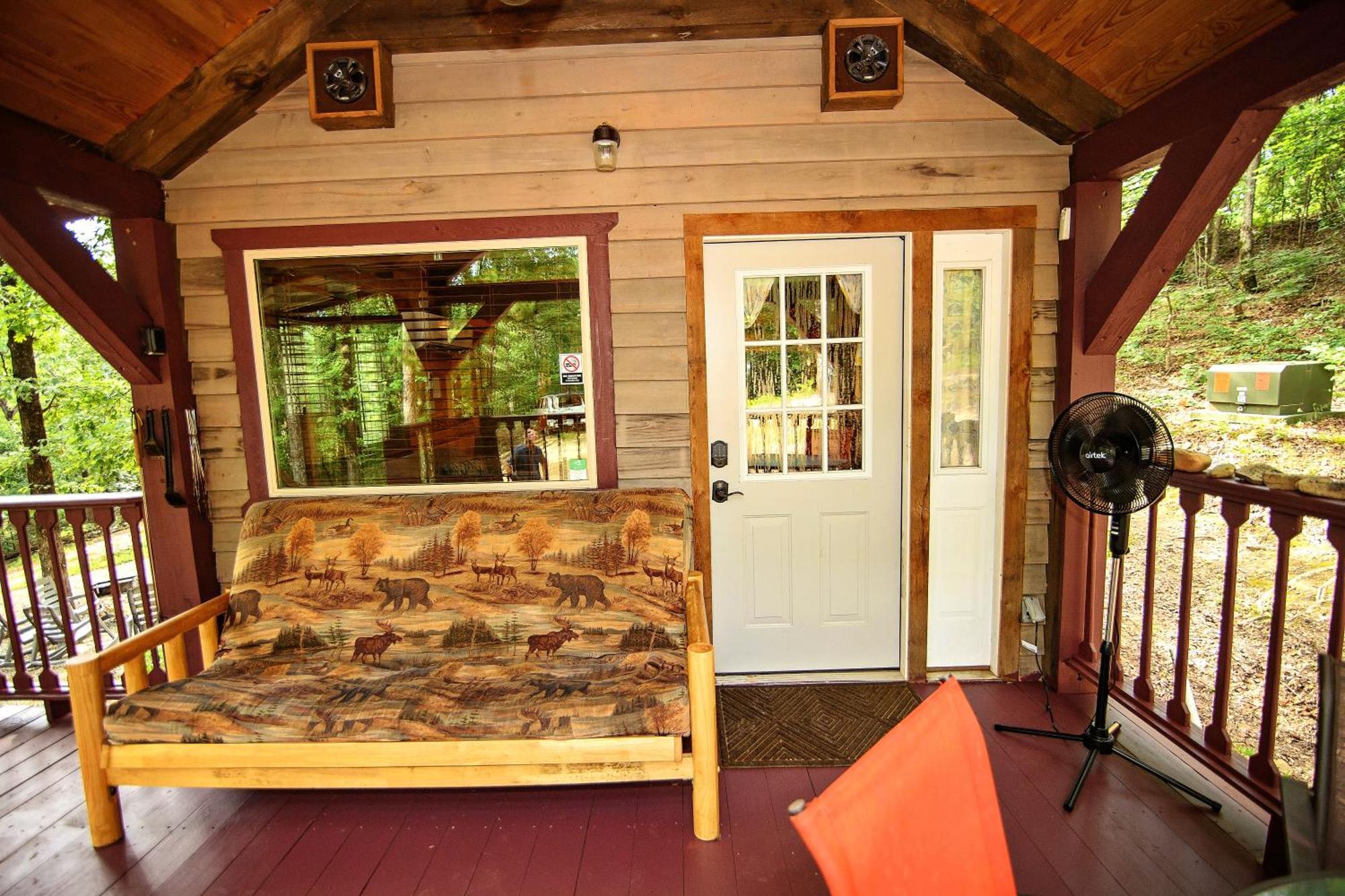 The Codex - Parker Creek Bend Cabins เมอร์ฟรีสโบโร ภายนอก รูปภาพ