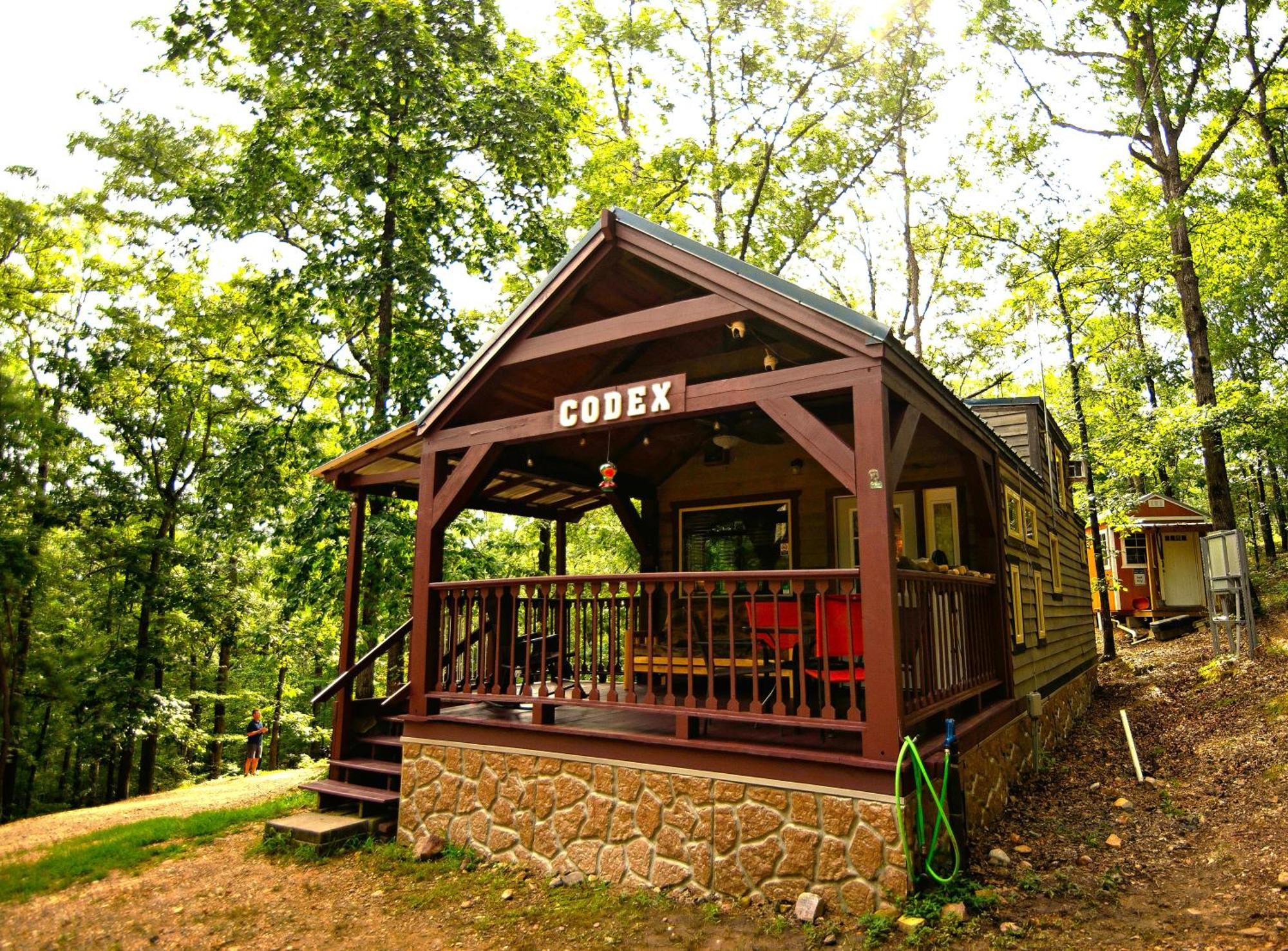 The Codex - Parker Creek Bend Cabins เมอร์ฟรีสโบโร ภายนอก รูปภาพ